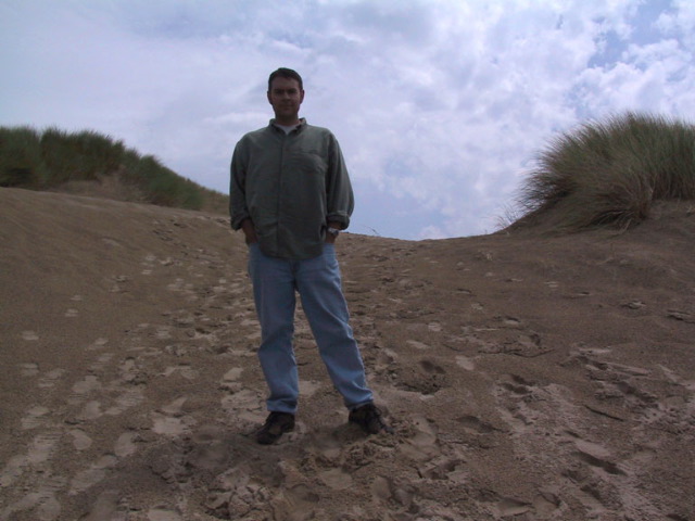 Rob, King of the Mountain o' Sand.
